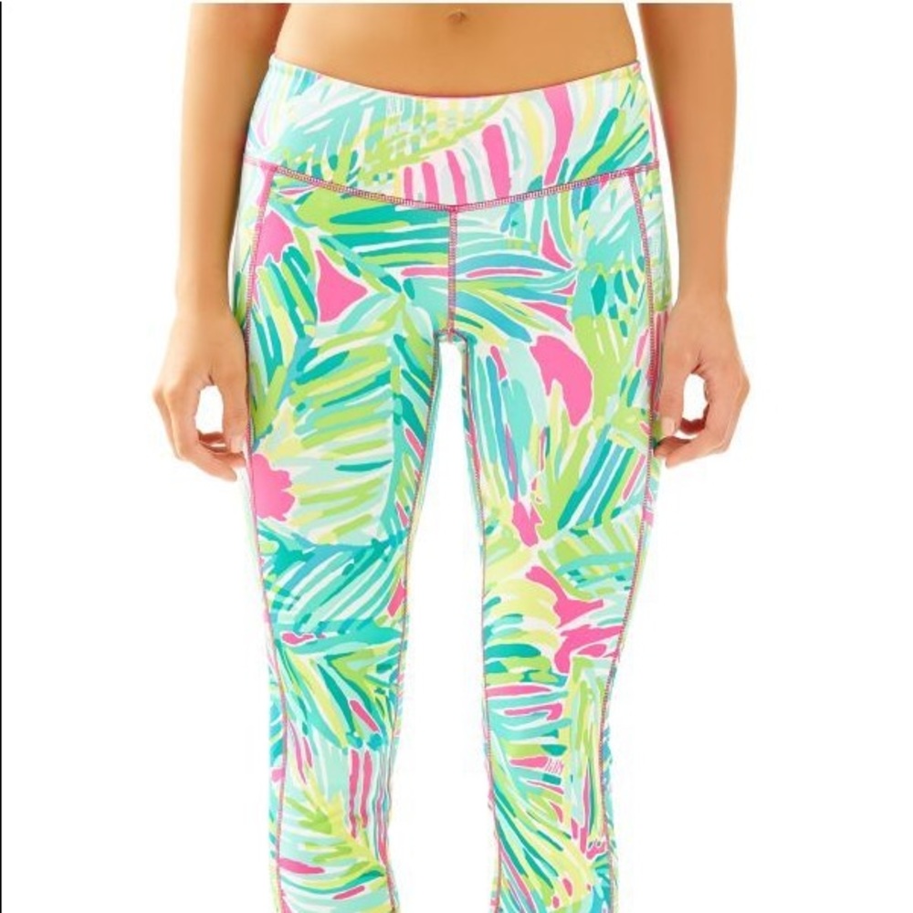 Lilly Pulitzer Luxletic Weekender Legging Crop